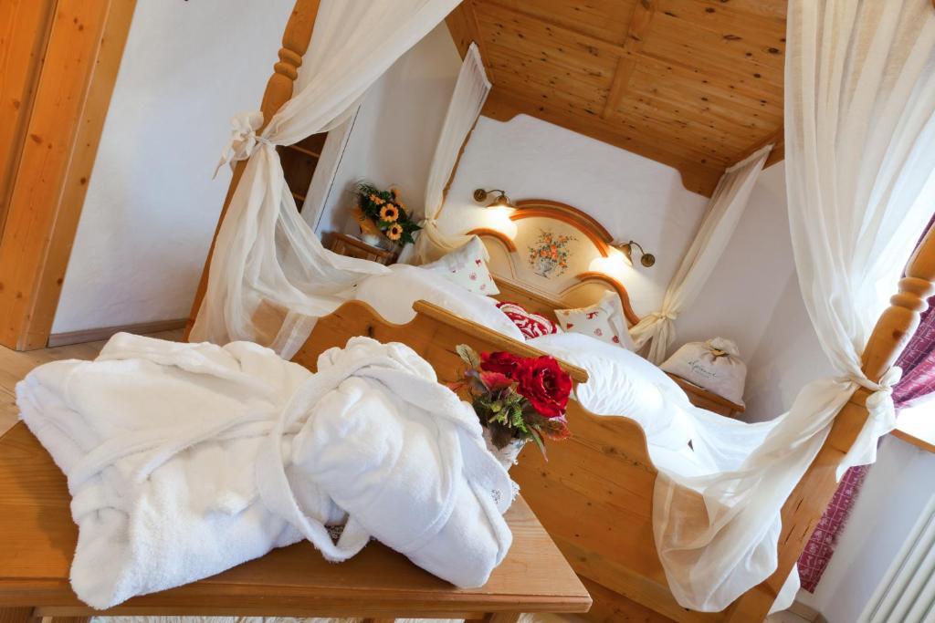 Nature Wellness Hotel Renato Vigo di Fassa Δωμάτιο φωτογραφία