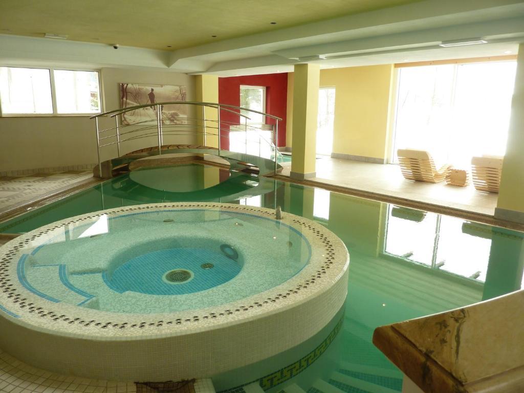 Nature Wellness Hotel Renato Vigo di Fassa Εξωτερικό φωτογραφία